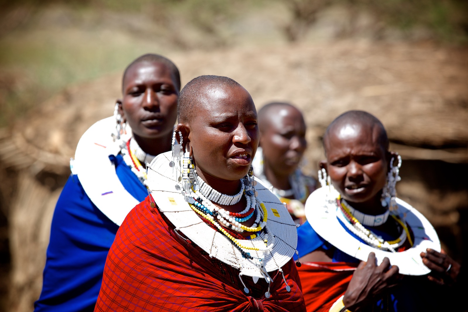 Masai kvinder i landsby ved Ngorongoro